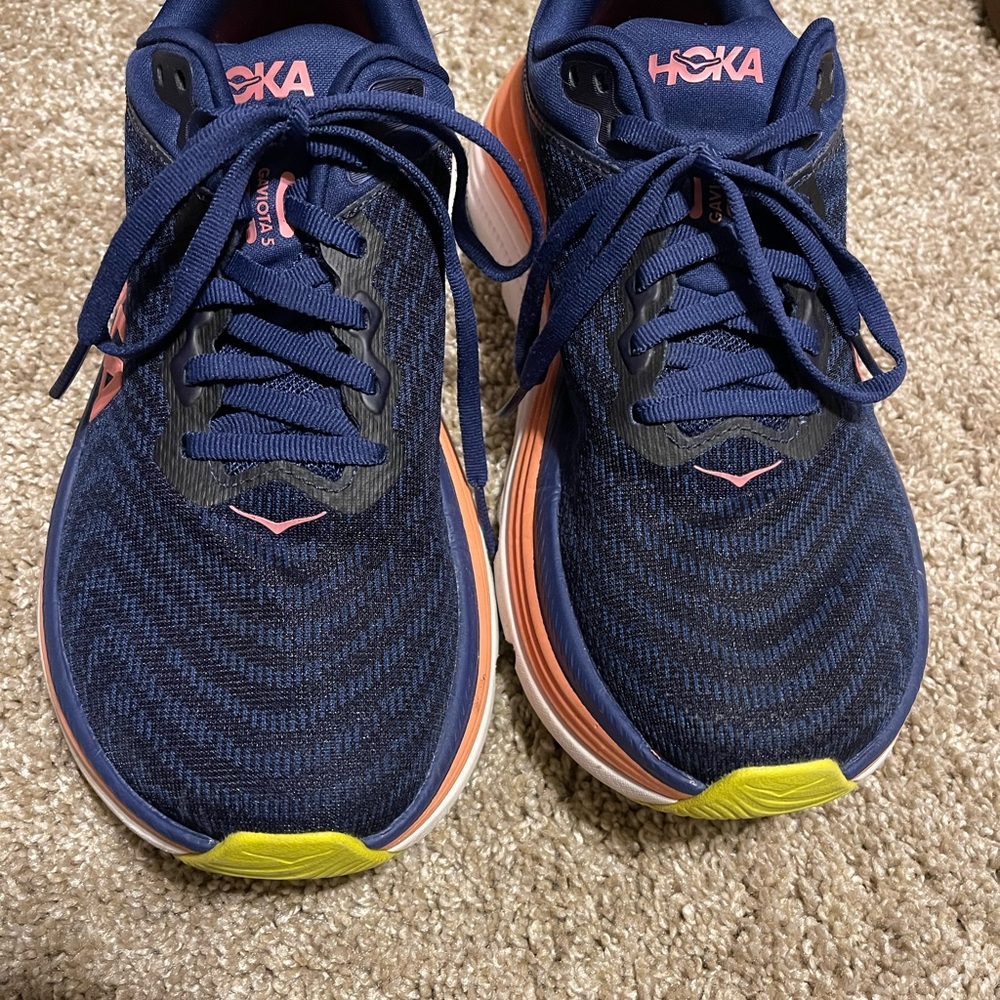 Like New Hokas